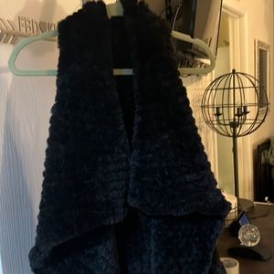 Faux fur vest women’s medium new with tags